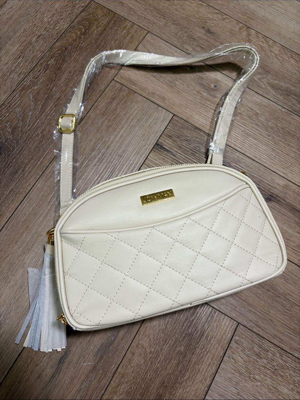 NWT Joy & Iman Crossbody